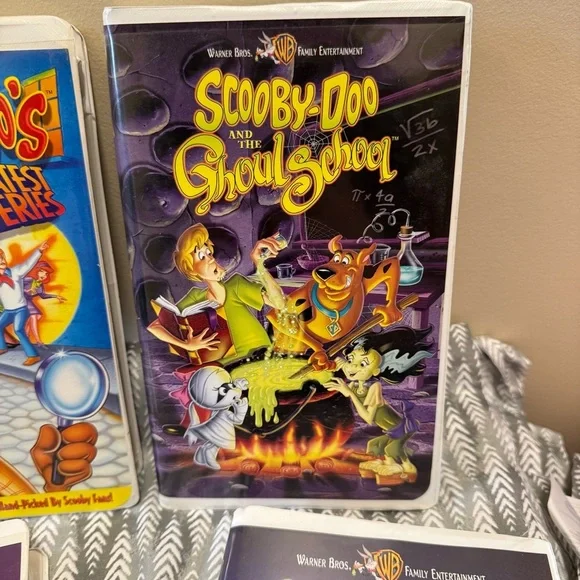 Scooby-Doo VHS Collection - Picture 4 of 16